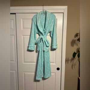 Sonoma Super Soft Plus Women's Robe Blue and White Polka Dot - Size M